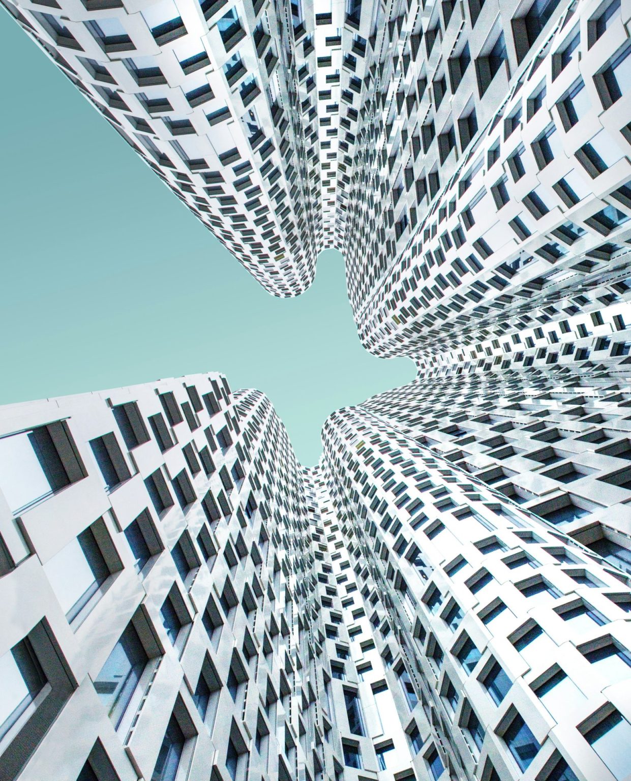 Owners Corporation vs Strata Management Key Differences